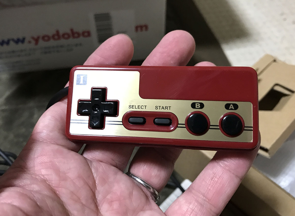 ちっさいファミコン「ニンテンドークラシックミニ ファミリー